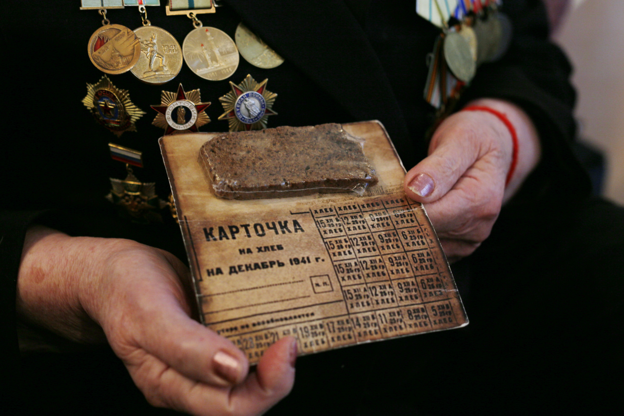Награжденным знаком «Житель осажденного Сталинграда» с 2023 года предоставят дополнительные льготы.